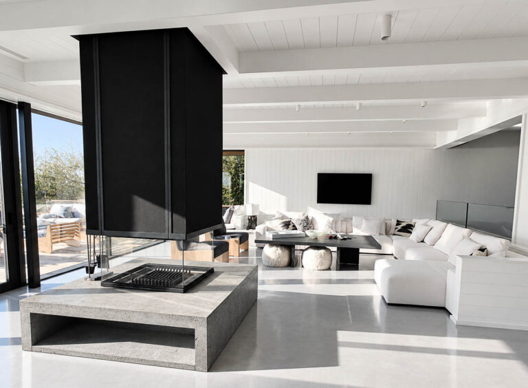 Private Residence - Montauk, NY - Custom Guillotine Gas/Wood